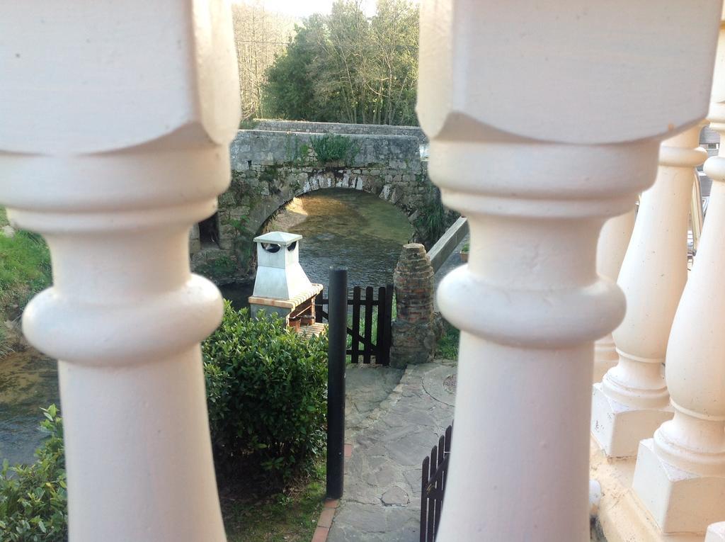 Trisileja En Puente Romano Toñanes Zewnętrze zdjęcie