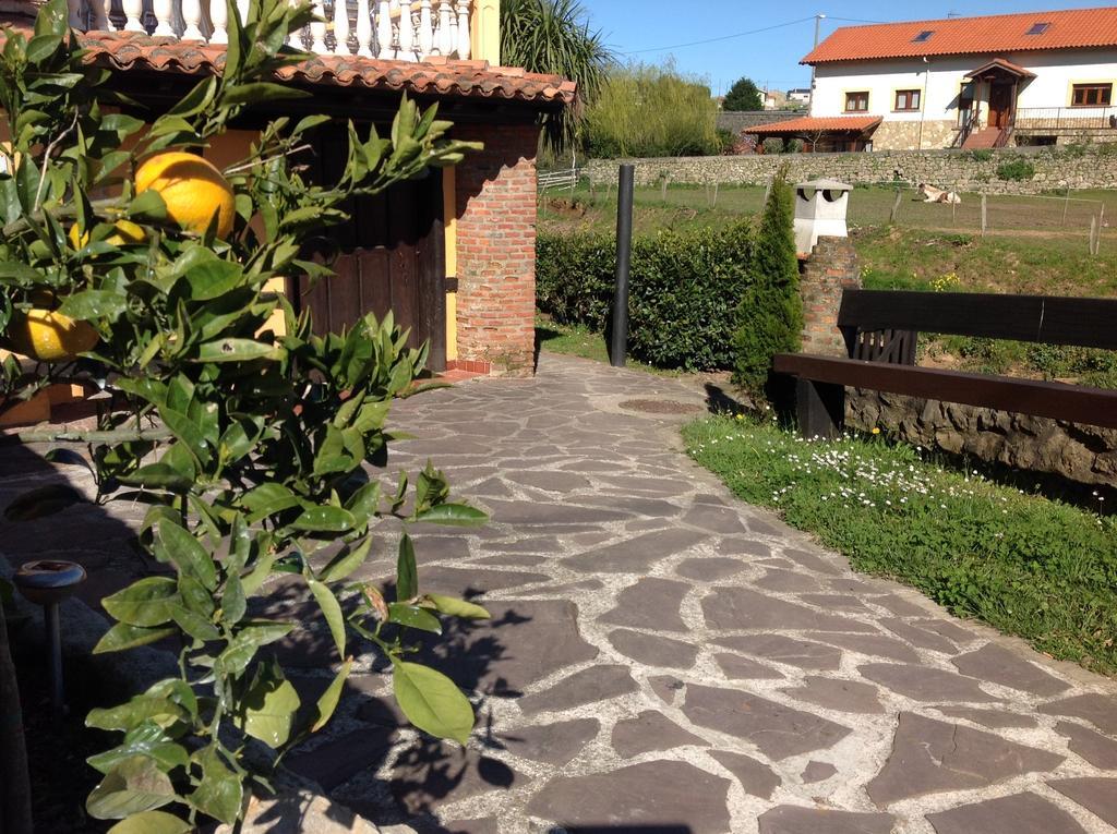 Trisileja En Puente Romano Toñanes Zewnętrze zdjęcie